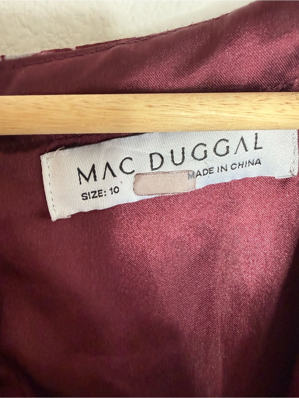 Mac Duggal Floral Chiffon Maxi
Gown Burgundy Sz 10 - Picture 5 of 16